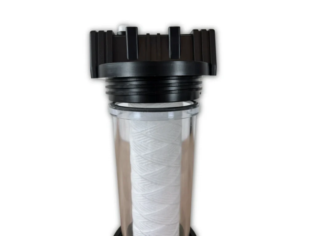 Picture of a sediment filter housing with open seal lip.